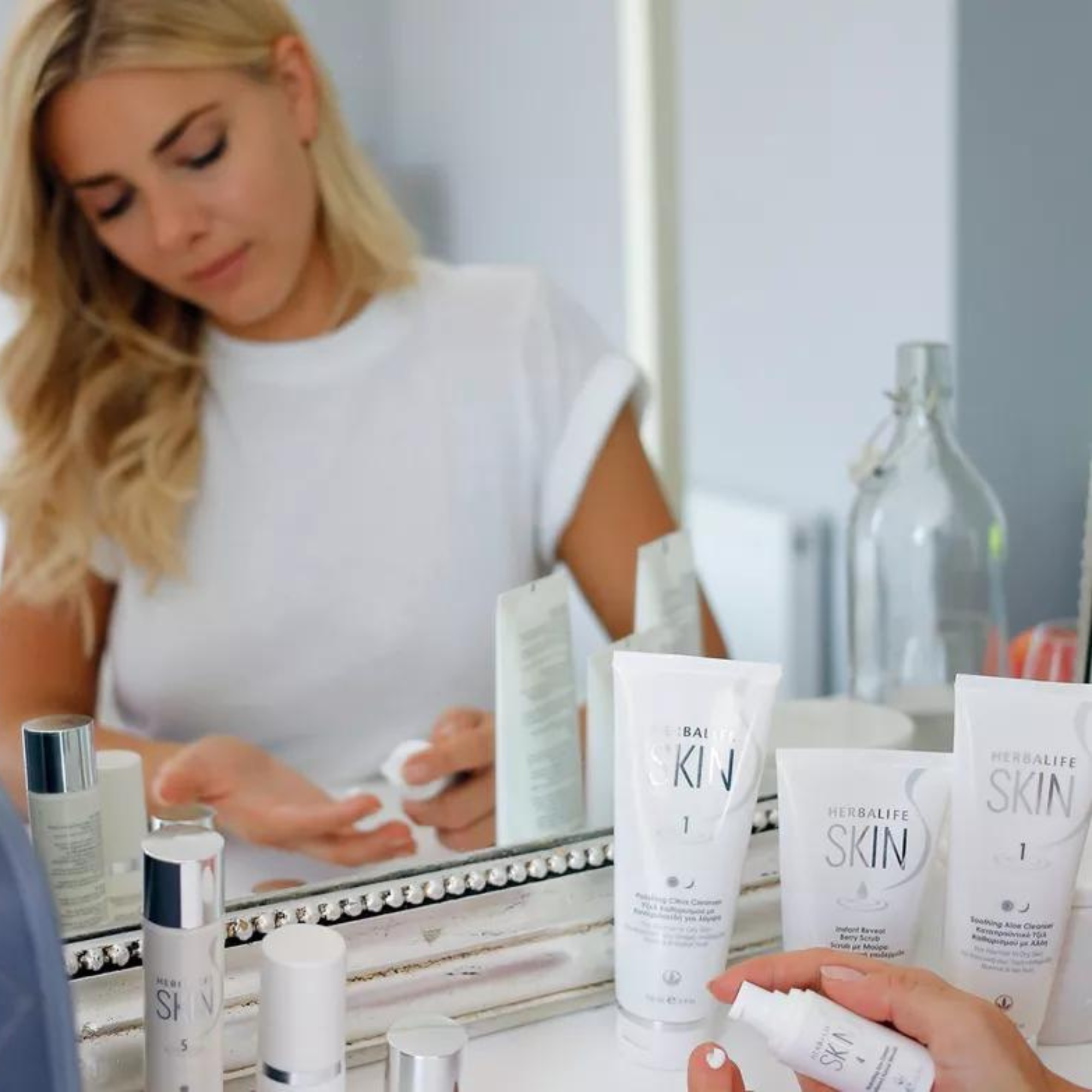 Elixír mládí: Herbalife SKIN sérum proti vráskám a zpevňující oční gel