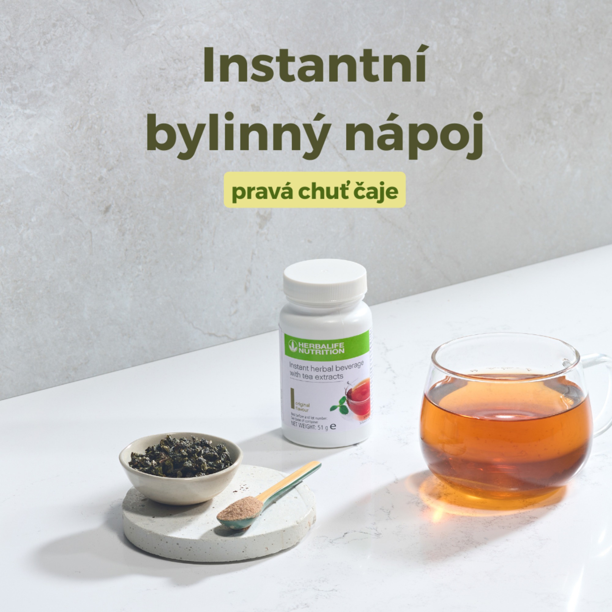 Instantný bylinný nápoj s výťažkom z čaju